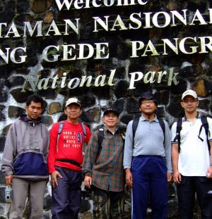 Mountaineering Gunung Gede Pangrango
